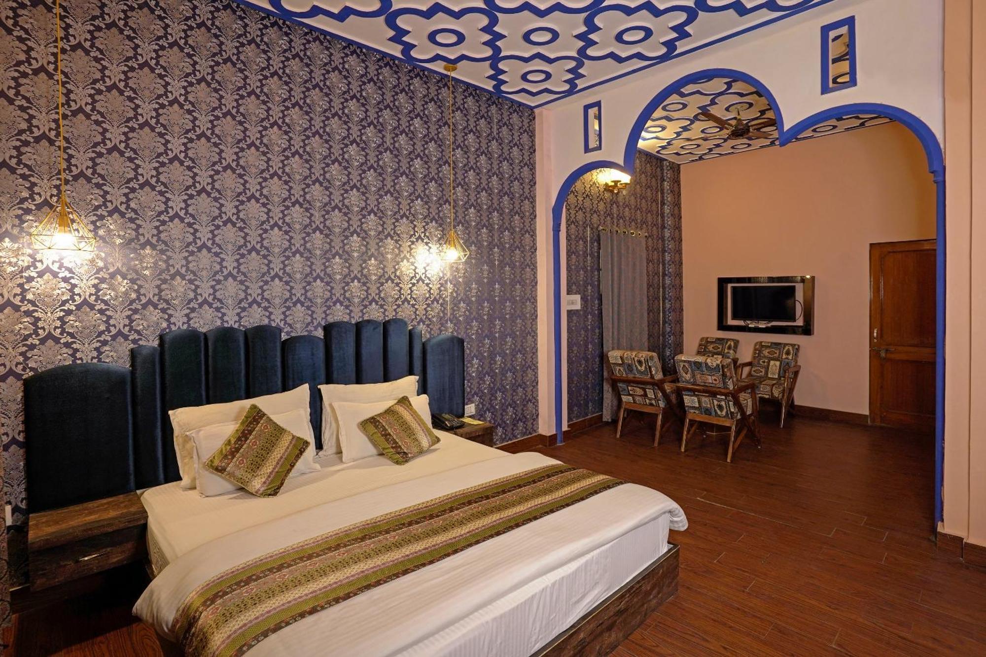 Spot On Nanki Palace Adźmer Zewnętrze zdjęcie
